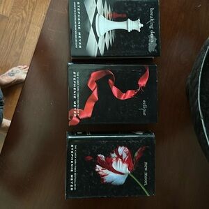 Set of Stephanie Meyer books